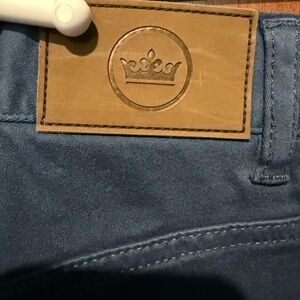 Peter Millar Blue Kahki Pants. Very soft comfortable material.